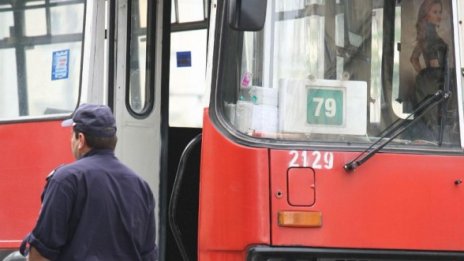 39 отнесоха глоби за каране в бус лентата