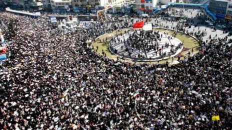 Опозицията поднови протестите в Техеран