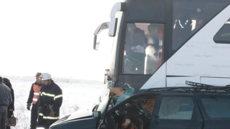 Седем души ранени в катастрофи за денонощие