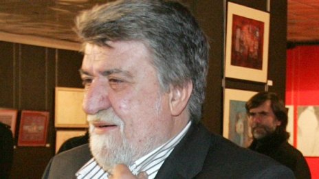 Парите за кино да бъдат гарантирани, предлага Вежди Рашидов