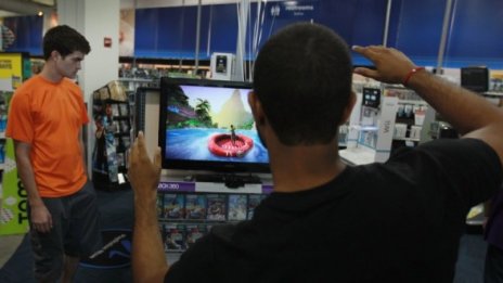 Рекордни продажби за системите Kinect