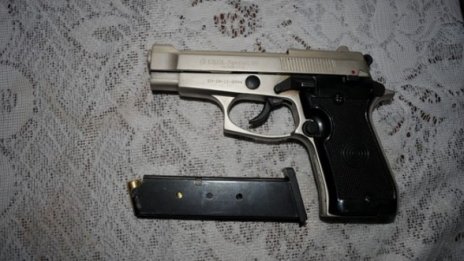 Откриха незаконни боеприпаси в дома на 22-годишен