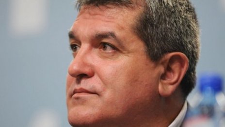 Касим Дал действал по сценарий