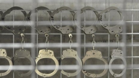 24 часа в ареста заради избит зъб в школо