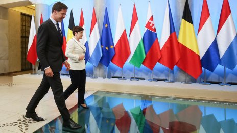 Марк Рюте отхвърли призивите за създаване на европейска армия