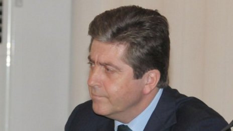 Georgiparvanov.bg се изля за Либия