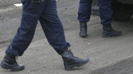 Арестуваха полицай, крал кабел край Хайредин