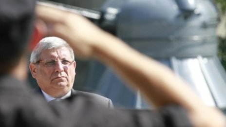 Не счетох за нужно да информирам президента!