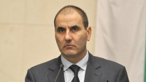 Повече пари за ченгетата. Освободени от данъци