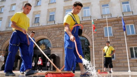 Лъснаха над 220 улици в София