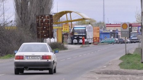 Пътищата на повечето места са сухи