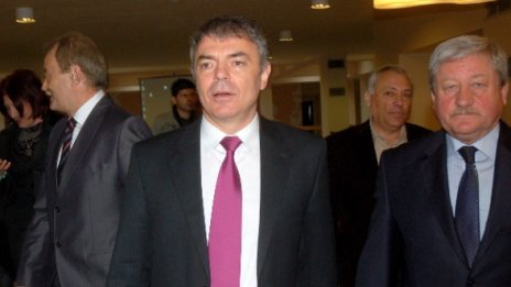 Игнатов поиска повече мениджъри в образованието