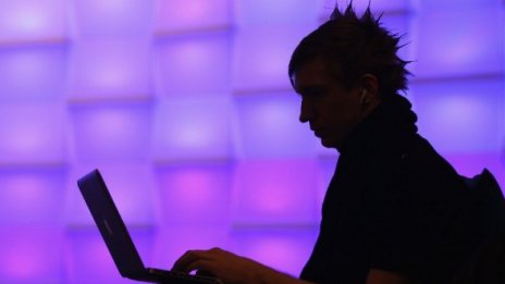 Повече Twitter = по-кратки връзки