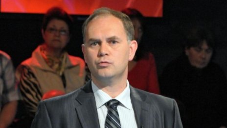 Общинари превърнаха инвалидите в "предизборна дъвка"