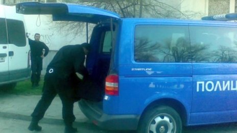 Закопчаха Вълка, искал откуп за крадена кола