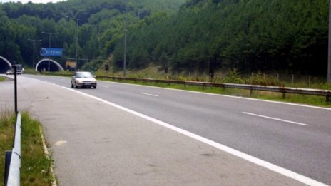 Пътищата са мокри