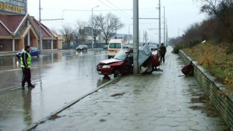 Една жертва на пътя за денонощие