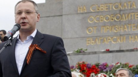 Станишев ще се бори за паметника на Съветската армия