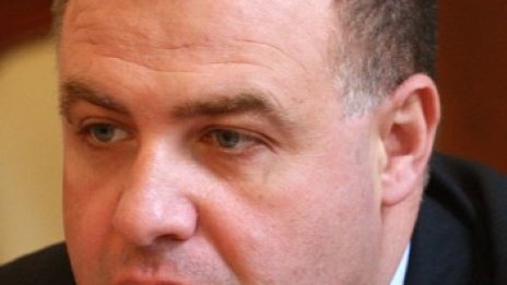 Заради бълхата няма да изгоря юргана, зарече се Найденов
