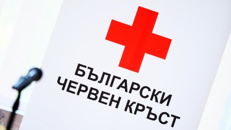 Починал е един от алпинистите, които бяха транспортирани от ВВС