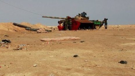 НАТОвски бомбардировки над Триполи