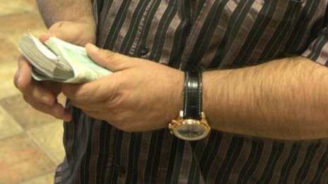 Пътници в автобус свиха ?18 000 от шофьора