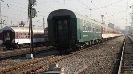 Намериха 5 въздушни пушки в тавана на купе