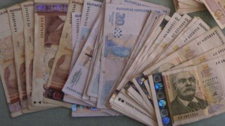 Промени в бюджета в средата на годината са лоша практика