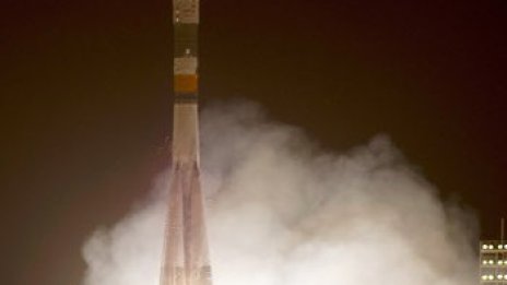 Трима космонавти отлетяха за МКС