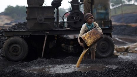 115 млн. деца в света извършват опасни дейности