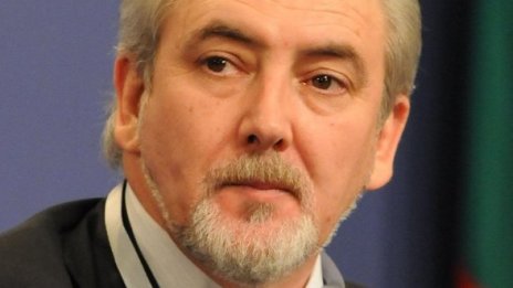 За ДПС вот "въздържал се" = "за" кабинета