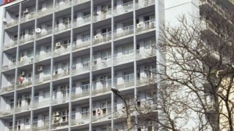 Тежко ранен с нож е приет в "Пирогов"