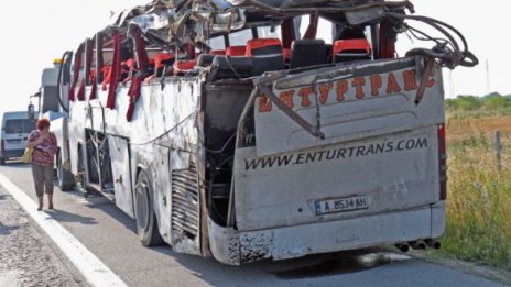 "Ентуртранс" със задължения към НАП, но не "сензационни"