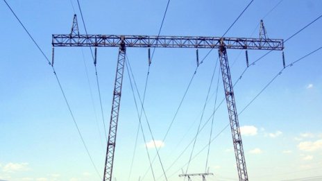 Потребяваме 50% повече ток от останалите в ЕС