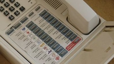 Телефонните измамници се възползват от трагедията на "Тракия"