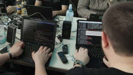 Хакери се съюзиха срещу правителствата по света
