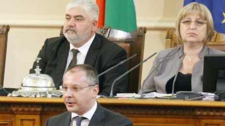 БСП ще скъса ГЕРБ от вотове на недоверие