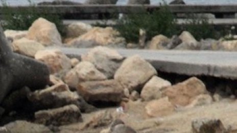Труп на мъж изплува от морето край Варна