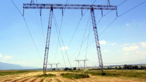 Нощната тарифа на тока скача до 10%