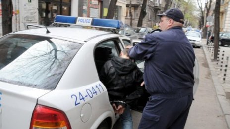 Закопчаха Българина и Негъра с дрога в София