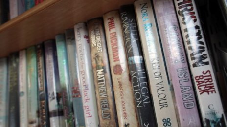 Само на седем, а вече прочела 600 книги