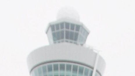 Арестуваха българин в Холандия, заплашвал в самолет