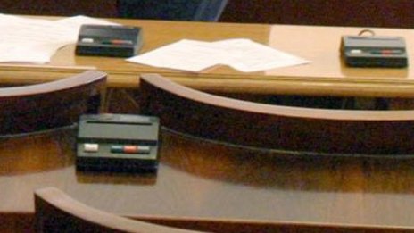 Депутатите отхвърлиха разузнаването 2 в 1