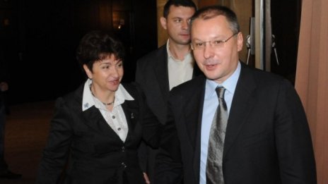 БСП показа въпросник на ГЕРБ за досиета на опонентите