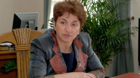 Плугчиева към Борисов: Подходи отговорно!