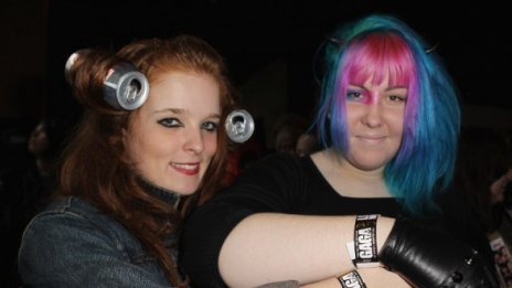 Фенове на Лейди Гага &ndash; по-чалнати от нея