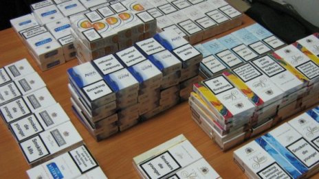 61 души минали границата с "повечко" цигари