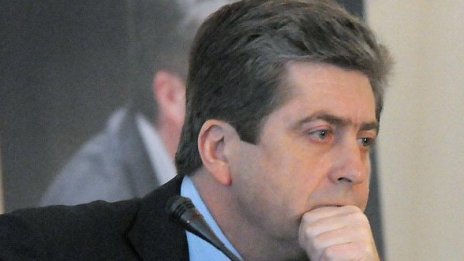 Първанов не пусна лустрацията: Младенов иска да е монополист!