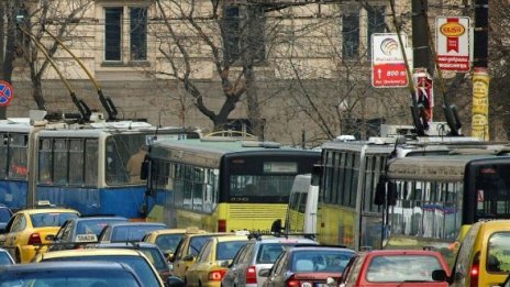 Мач на стадион "В. Левски" променя движението в София