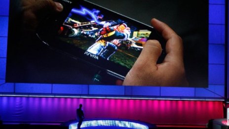 Новата конзола Playstation Vita ще се появи в България през 2012 г.